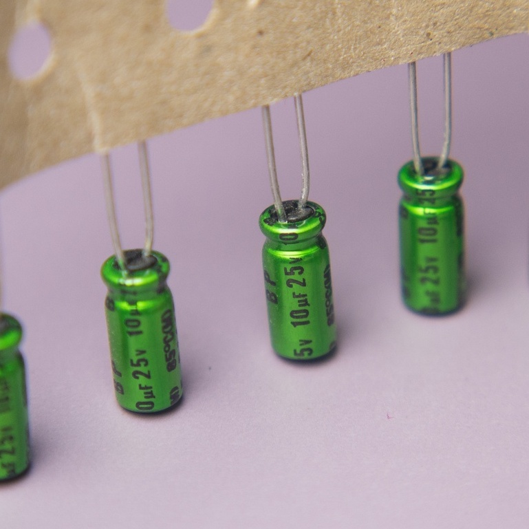 1 x 10uF 25V Tụ Điện Nichicon Muse ES ( BP ) Không Phân Cực