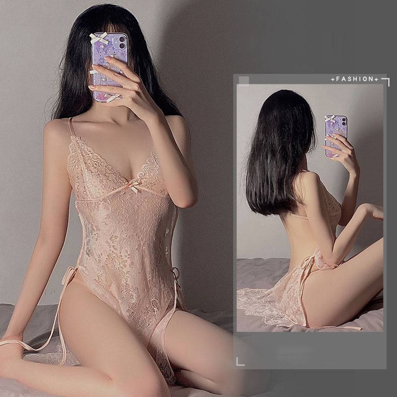 Đầm ngủ hai dây cổ chữ V phối ren quyến rũ dành cho nữ