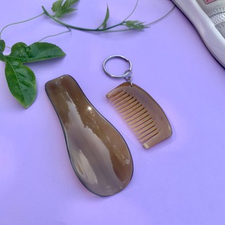 Combo móc treo chìa khóa đón gót giày và lược sừng mini  [OTH021] - HAHANCO