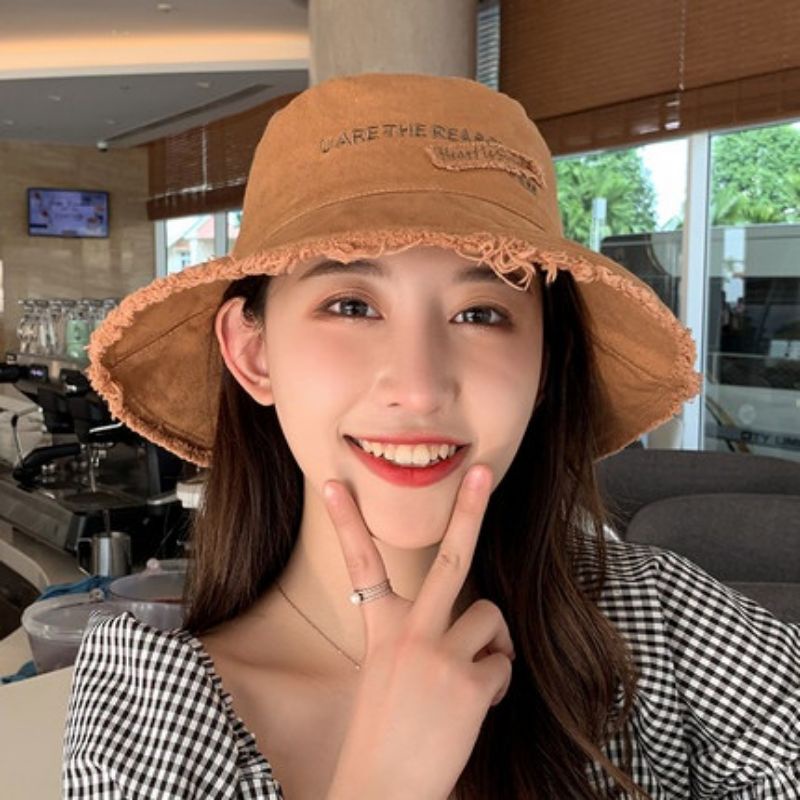 MŨ KAKI CHỮ THÊU VIỀN TUA RUA