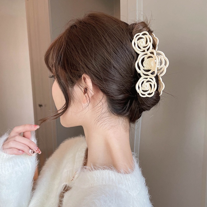 Kẹp Tóc Hình Hoa Hồng Sau Lưng Phong Cách Hàn Quốc