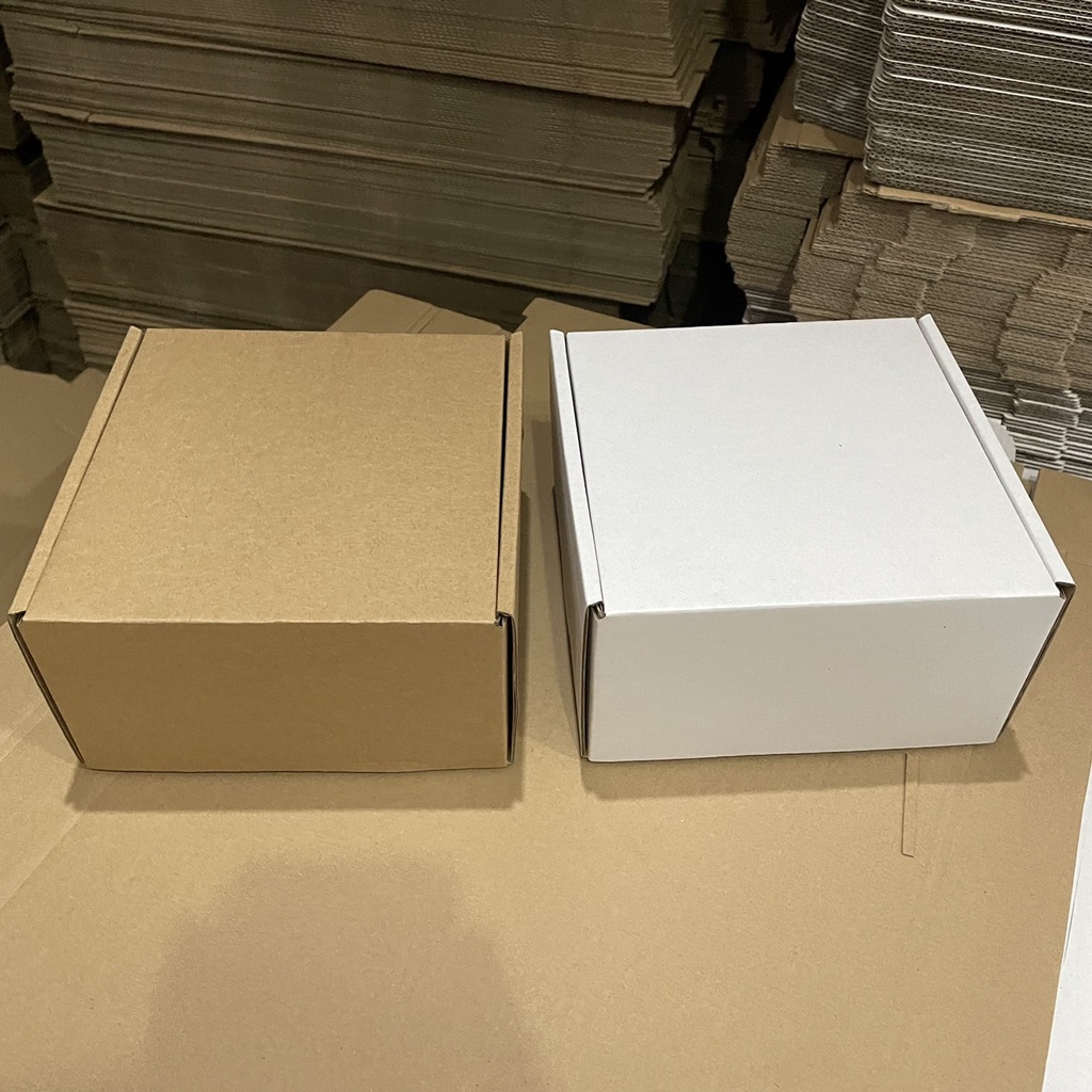 HỘP CARTON GÀI ĐỰNG PHỤ KIỆN SIZE 15X15X8CM