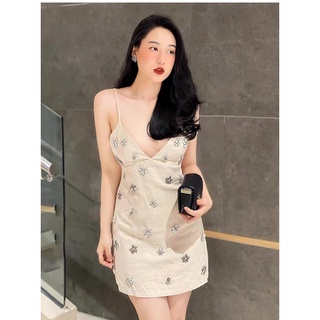 Váy đầm mini hai dây đính đá phong cách sang trọng