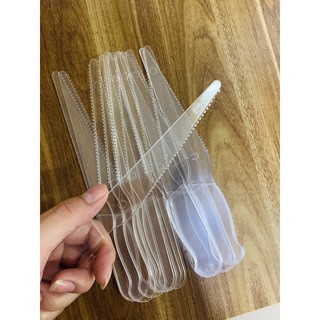 Dụng cụ cắt bánh sinh nhật