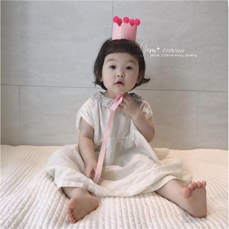 Mũ Vương miệng sinh nhật cho bé đáng yêu