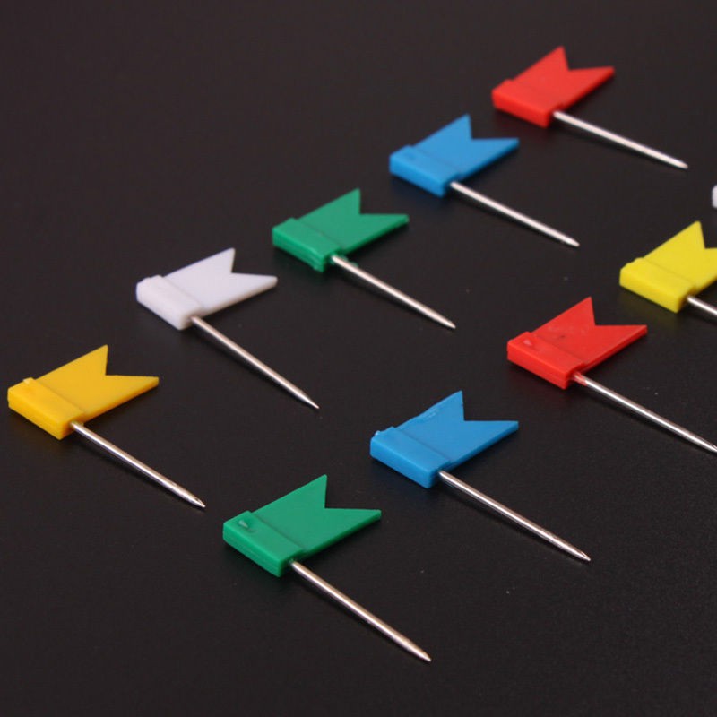 50PCS Multi-Coloured Flag shaped Push Drawing Pins Cork Board Map