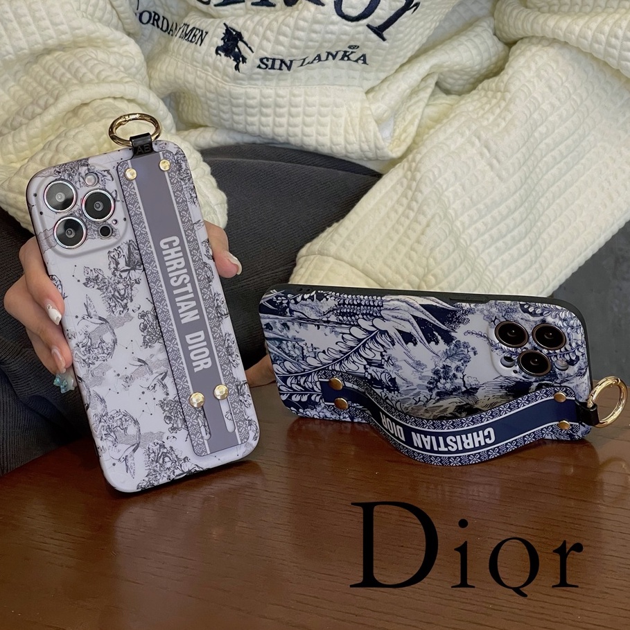 Ốp Điện Thoại In Logo Thời Trang Kèm Dây Đeo Cho IPhone 14 Pro max 14 Plus 13 Pro max 12 11 Pro max x xs max xr