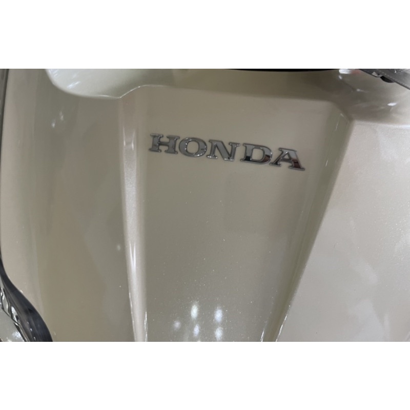 Tem Honda nổi chính hãng Honda.