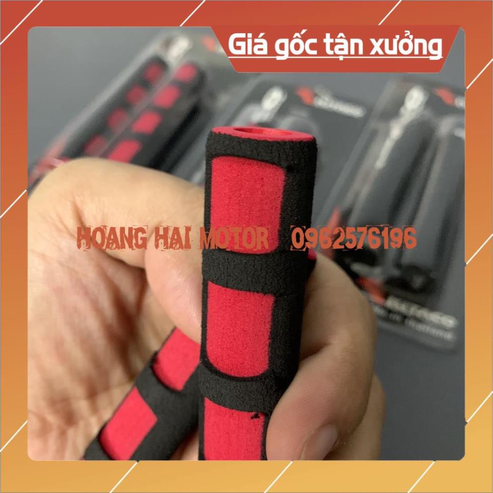 Cặp mút bọc tay thắng xe máy, chống chơn trượt - 2 màu đỏ đen [màu ngẫu nhiên, giá 1 cặp]