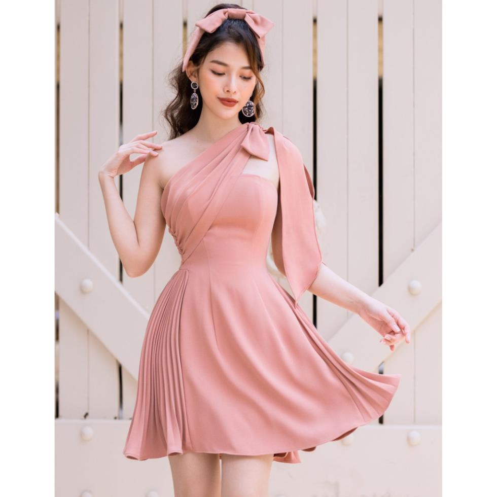 Đầm dự tiệc trắng lệch vai quý phái Hàng thiết kế | BigBuy360 - bigbuy360.vn