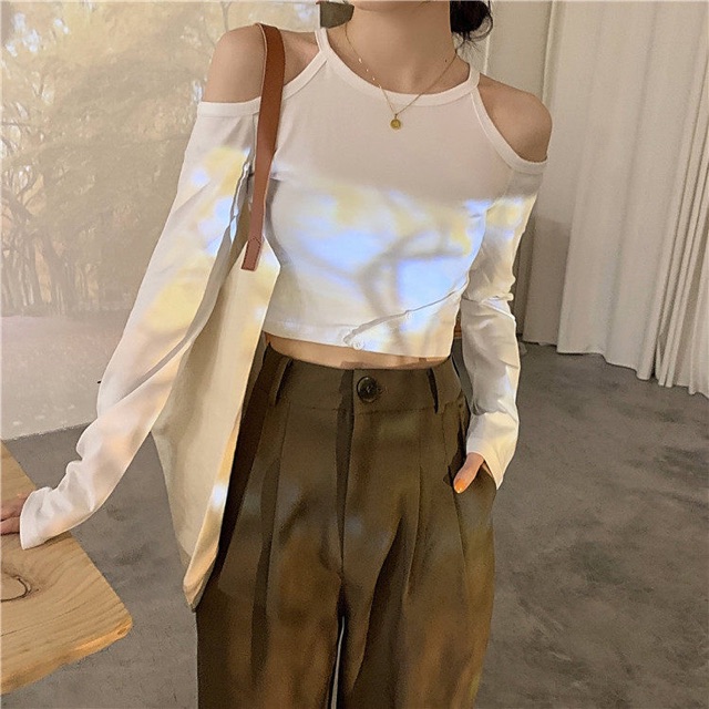 Áo croptop nữ cổ yếm hở vai cá tính(mặc được 2 kiểu)(Có sẵn+ảnh thật) | BigBuy360 - bigbuy360.vn
