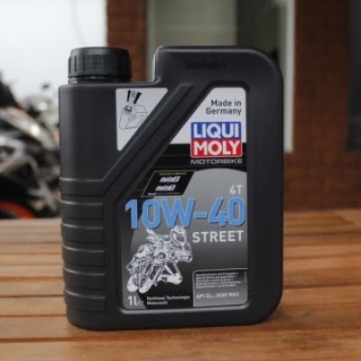 Nhớt động cơ xe máy Liqui Moly 10W40 Street 1L cho xe côn tay Honda, Yamaha, Suzuki, Kawasaki...