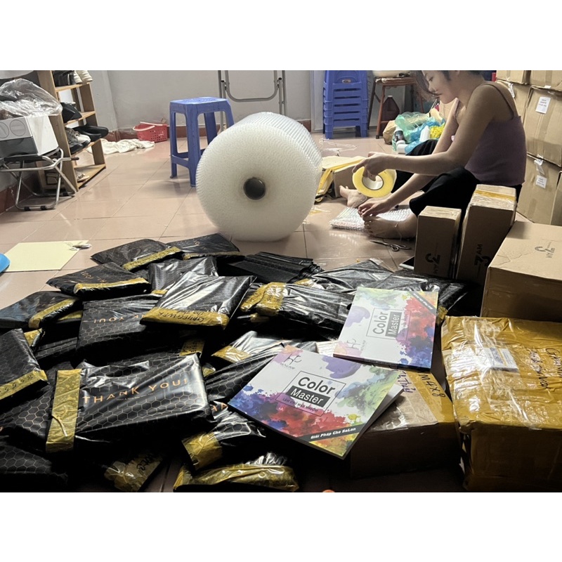 Sách Nhuộm Tóc-Color Master-Làm Chủ Màu Nhuộm