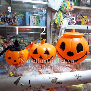 Bí ngô nhựa có đèn phụ kiện trang trí Halloween