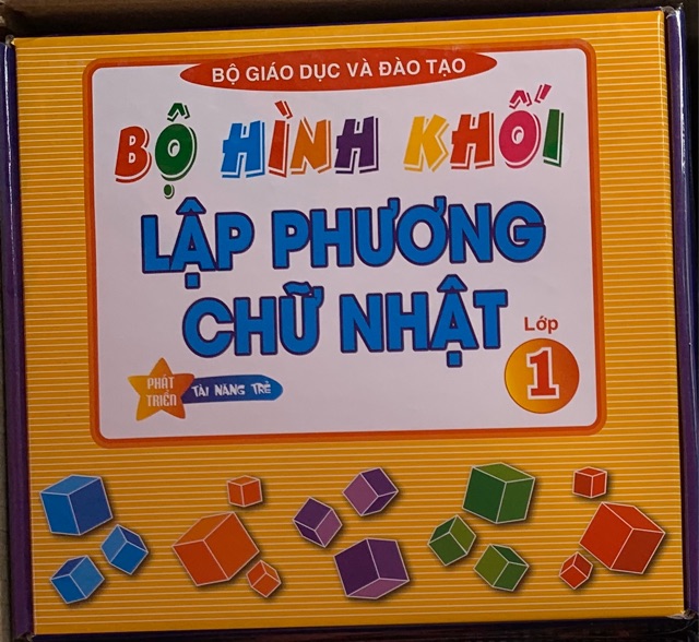 Bộ toán và tiếng Việt lớp 1( từ tính ) có kèm hình khối.