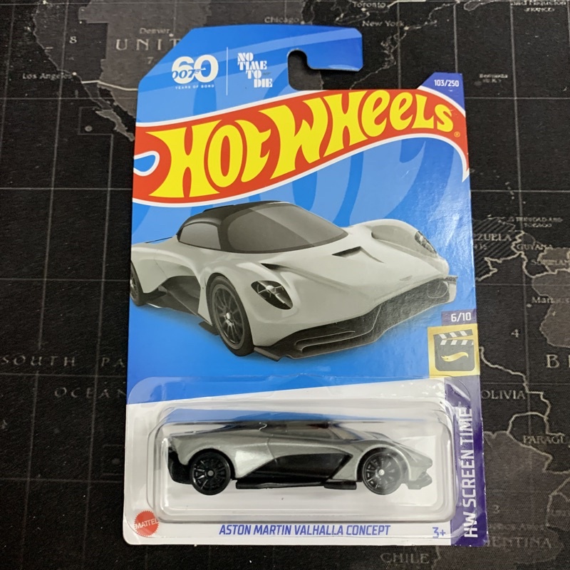 Xe mô hình Hot Wheels Aston Martin Valhalla Concept