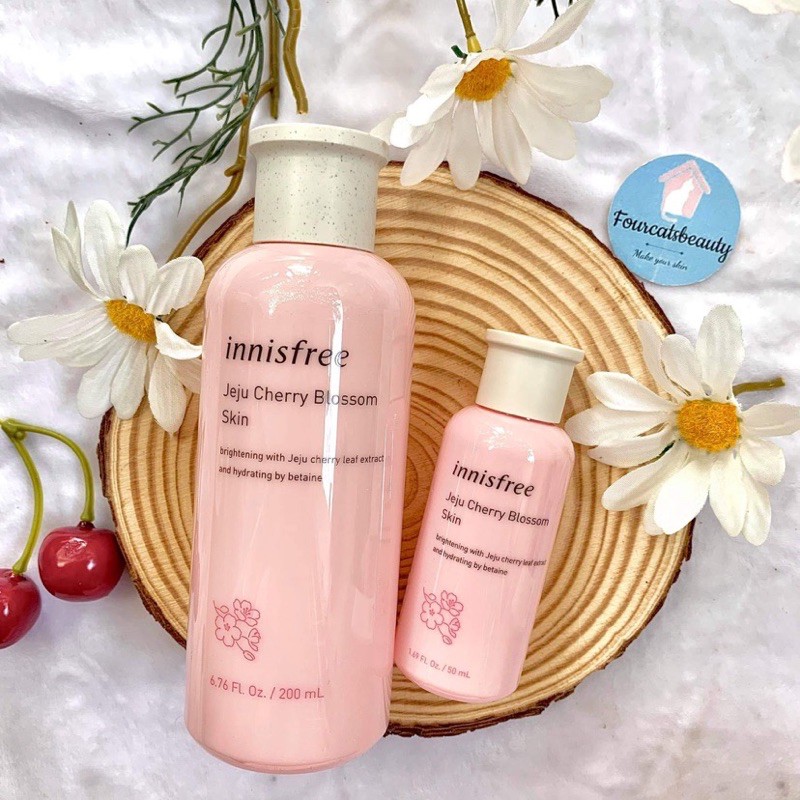 Nước hoa hồng Innisfree Jeju Cherry Blossom Skin (200 ml)