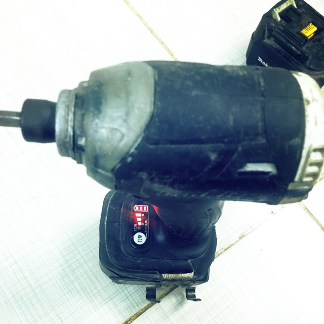 Makita không than 14,4v