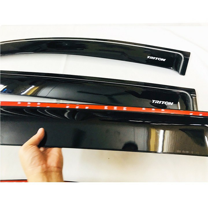 Vè Che Mưa Xe Mitsu Triton 2016 _ 2022  Mẫu ĐEN