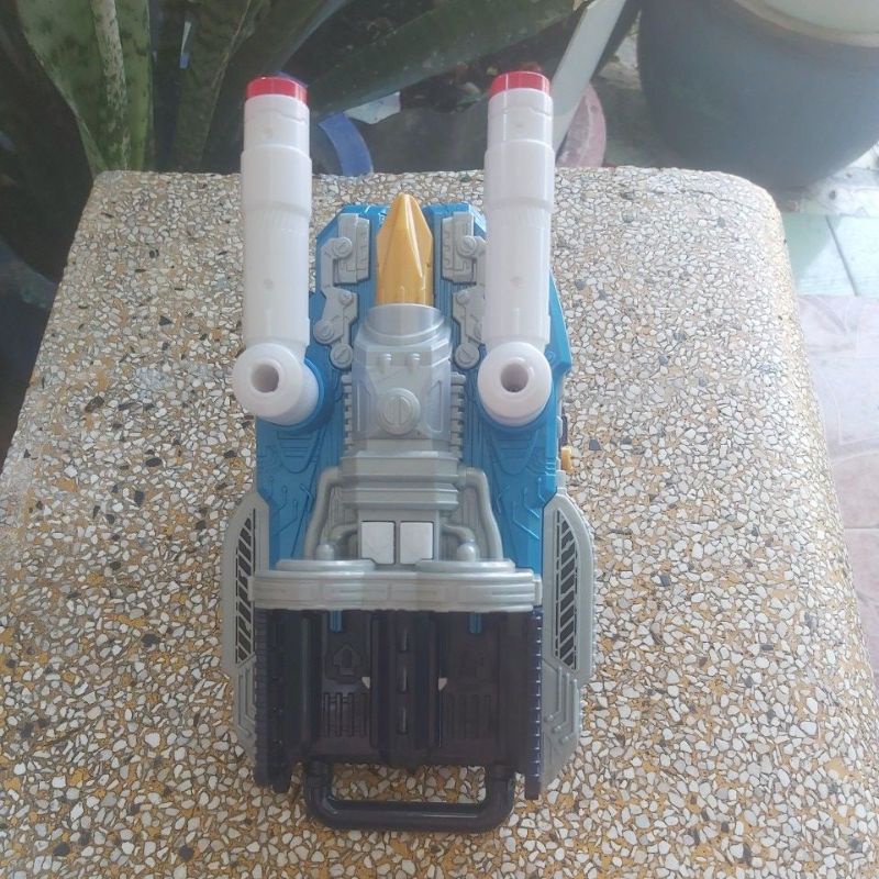 đồ chơi Dx Twin Breaker của series phim siêu nhân Kamen rider Build