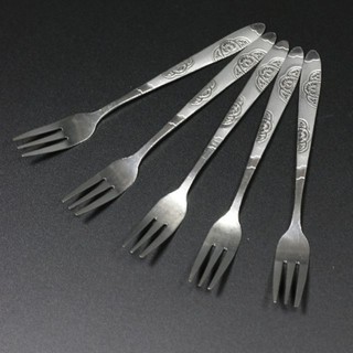 Dĩa inox cỡ trung hoa