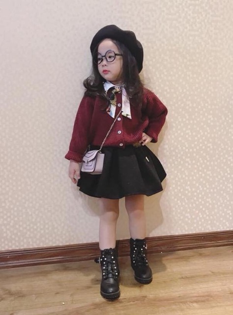 Chân váy dạ xoè cho bé gái