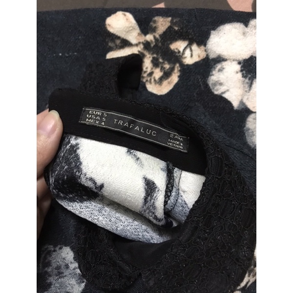 Váy hoa ZARA vải dạ