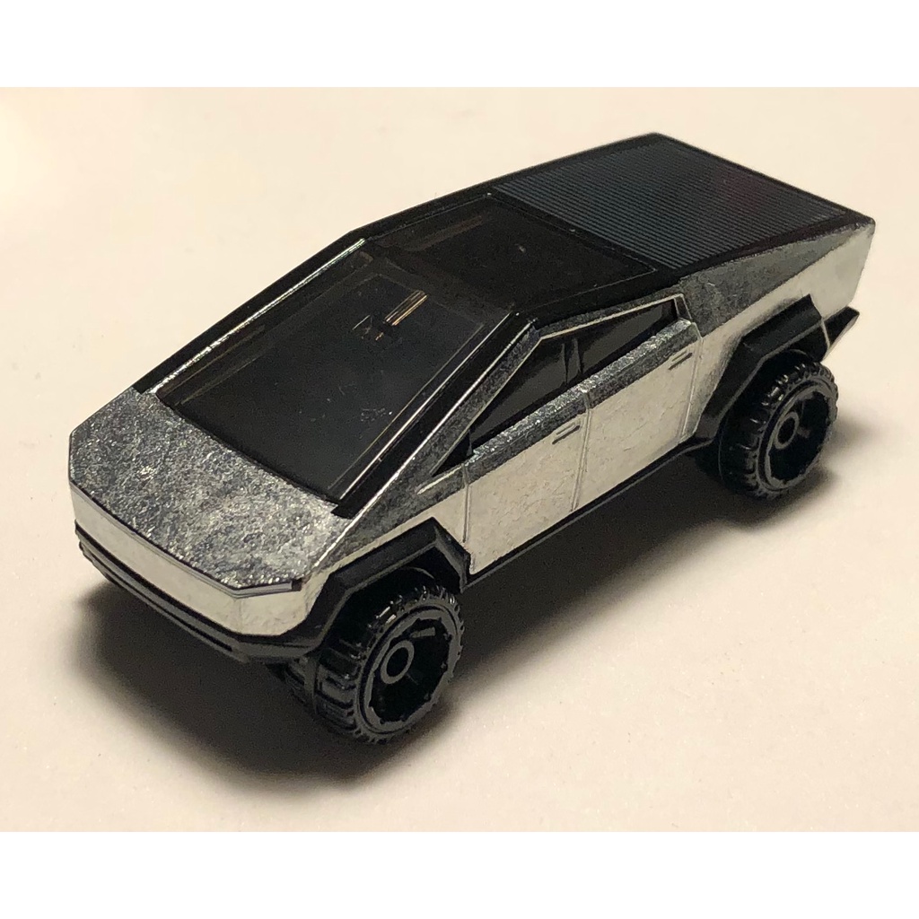 Xe mô hình Hot Wheels 1/64 Tesla Cybertruck