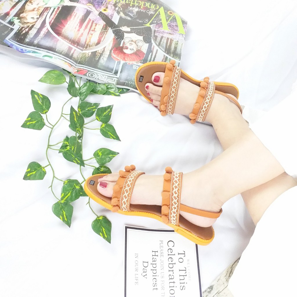 Giày sandal nữ thổ cẩm quai gài phong cách bohemian