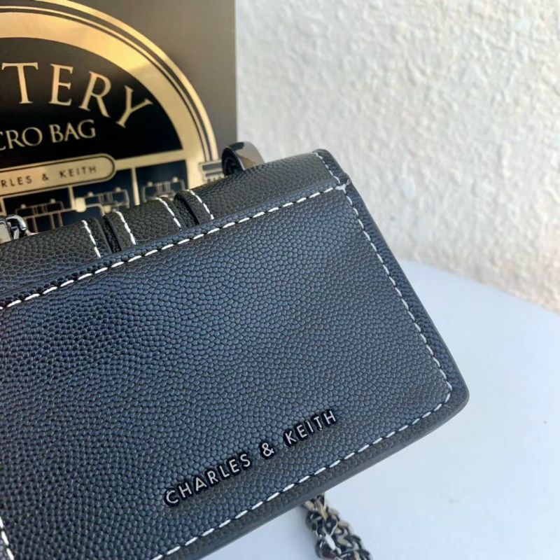 Túi charles Keith mini