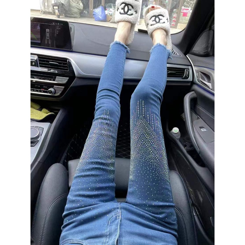 European station 2022 Spring and Autumn new large-size high-waisted jeans female heavy industry hot drill shows a hundred points of skinny trousers