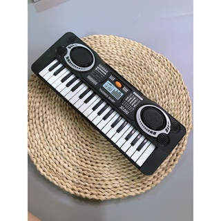 Đồ chơi đàn piano vui nhộn dành cho bé ( đàn màu đen)