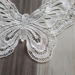Ren phối cổ áo đầm mẫu 7