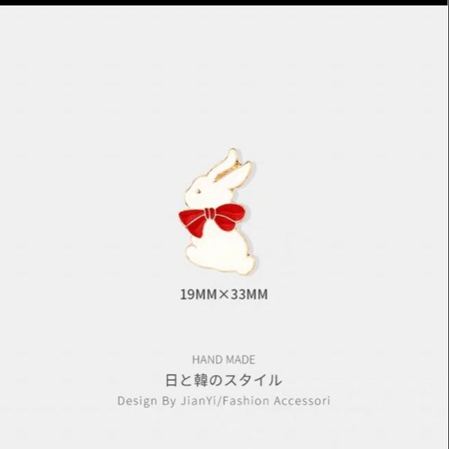 Huy hiệu kim loại Tiêu Chiến | BigBuy360 - bigbuy360.vn
