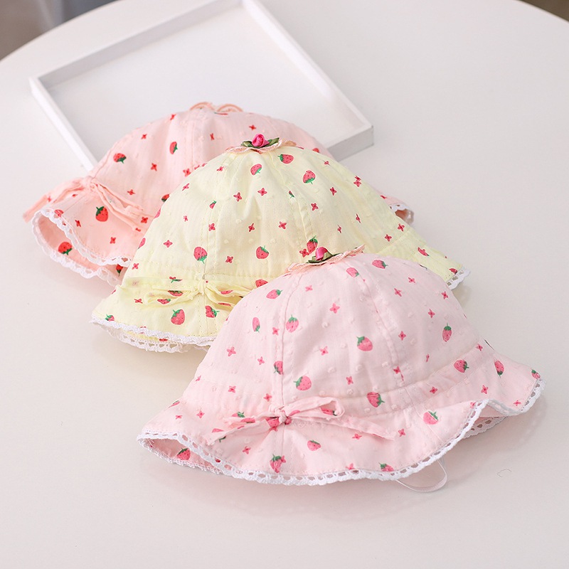 Nón tai bèo hình trái dâu xinh xắn dành cho bé