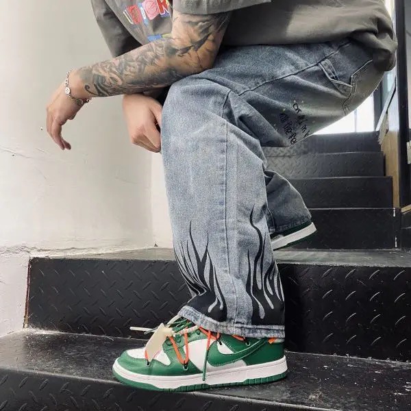 ST/22 Quần jean đầu lâu lửa form rộng phong cách hiphop