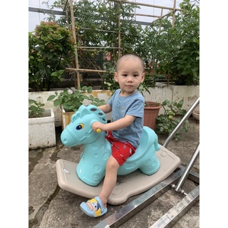 bập bênh cho bé