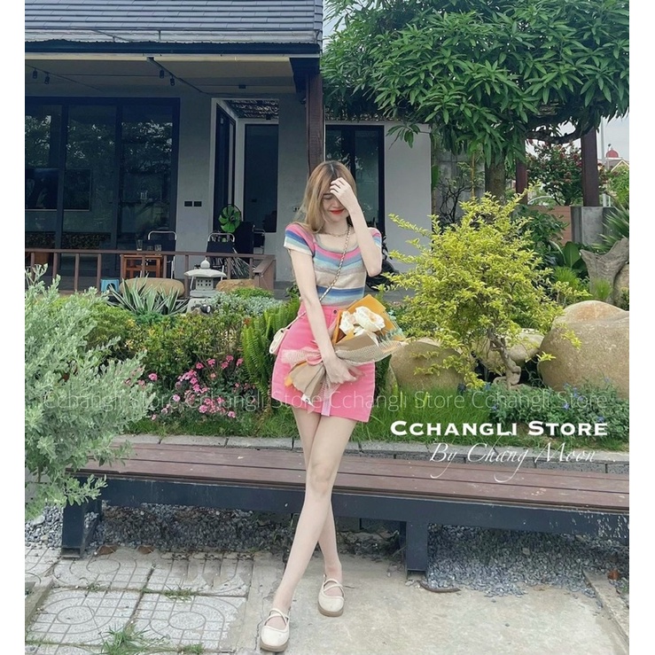 Áo len kẻ mongtoghi cổ vuông phối màu cực xinh