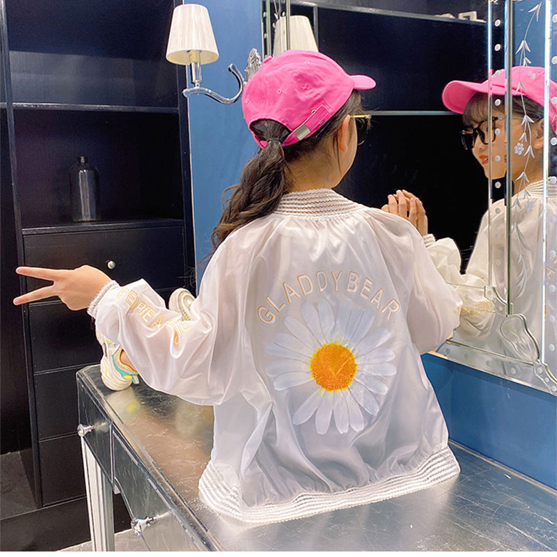 Hoa cúc bé gái khí bảo vệ quần áo mùa hè 2021 trẻ em mới trẻ em ánh sáng trẻ em kem chống nắng quần áo PAPAYA