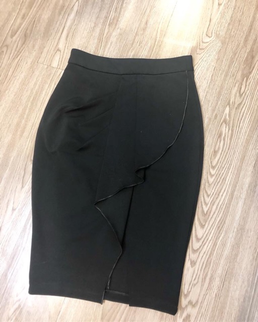 CHÂN VÁY BÈO CHÉO XẾP XẺ TRƯỚC ( ảnh thật trải thảm) | BigBuy360 - bigbuy360.vn