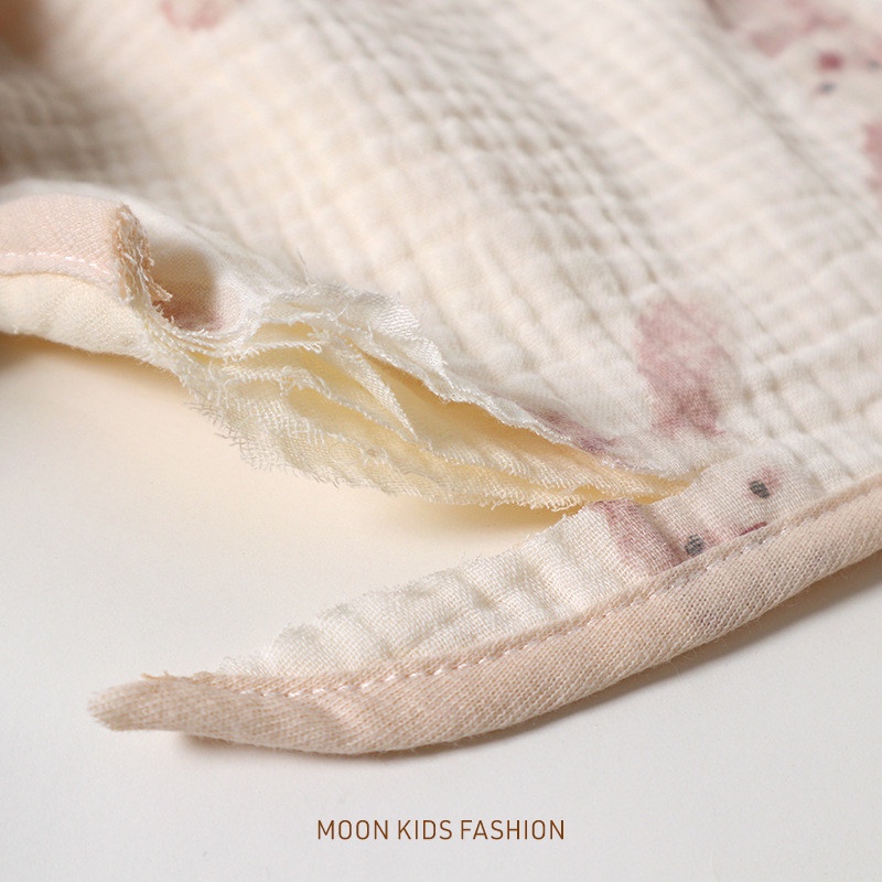 Yêm chữ U chất xô muslin họa tiết Hàn Quốc dùng cho bé lau miệng, đeo cổ khi ăn - Moon kids fashion