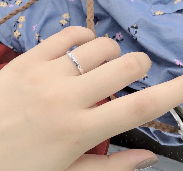 Nhẫn nữ bạc , tuyển ctv bán trang sức