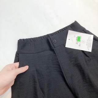 Quần đũi lửng nữ