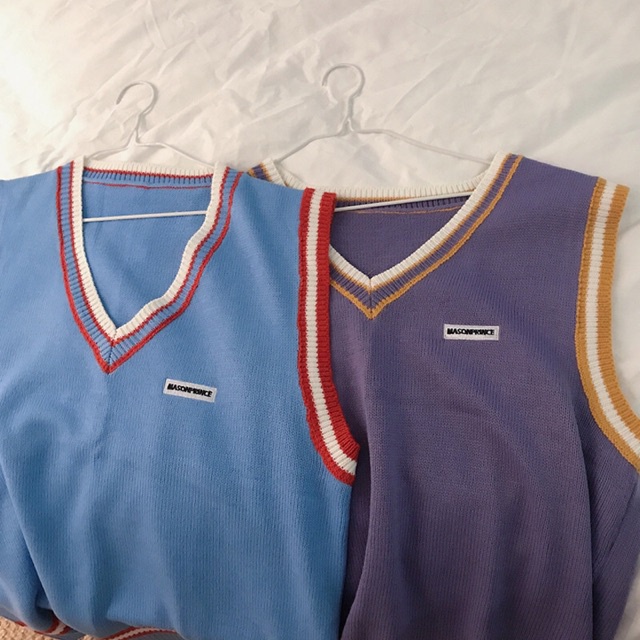 Áo len gile mác ngực bốn màu phong cách hàn quốc mùa thu 2021 ulzzang vintage kozoda M66 | BigBuy360 - bigbuy360.vn