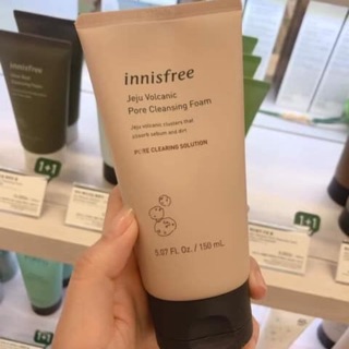 Sữa rửa mặt tro núi lửa