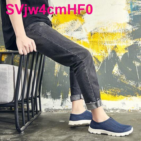 Summer slippers male web celebrity sandals thick tap wear non-slip shoes Vietnam hole outside the new men s