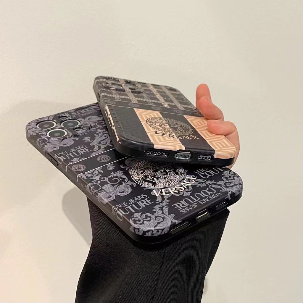 Ốp Điện Thoại In Logo Versace Cho iphone 11 Pro Max i11 7plus 8plus iX XR Xs Max SE 12 12Pro 12 Pro Max