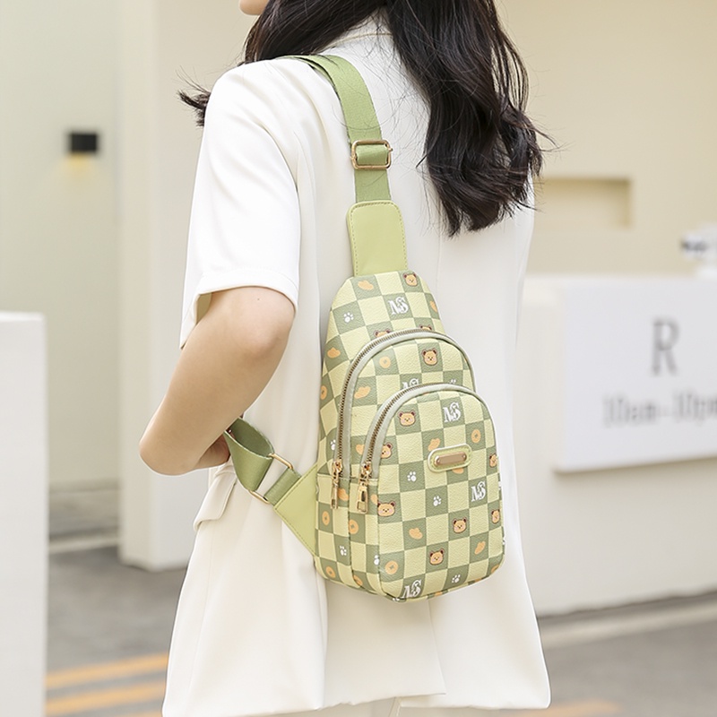 Túi Đeo Chéo Vai Chống Trộm In Hình Gấu Màu Trắng Thời Trang Dành Cho Nữ