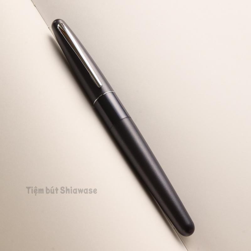 Bút Máy Pilot Cocoon - Metallic Gray - Xám - Chính Hãng Nhật Bản