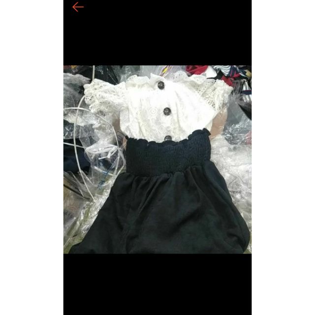 Đầm đen phối trắng 85